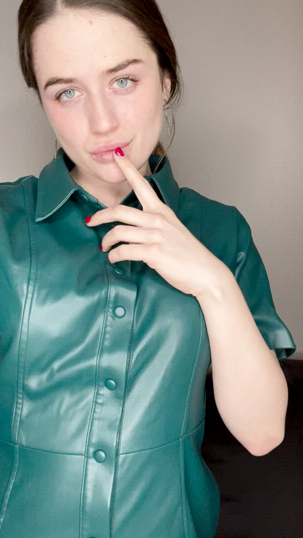 Louisaagent <strong>@louisaagent</strong> in porn video