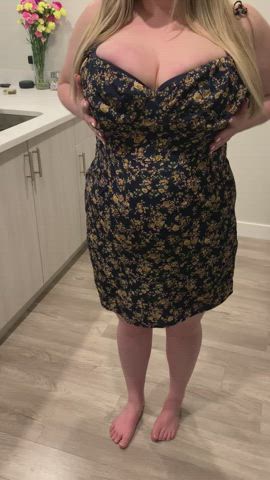 Lucky husband  <strong>@sydney_xo</strong> in huge tits amateur dress porn video