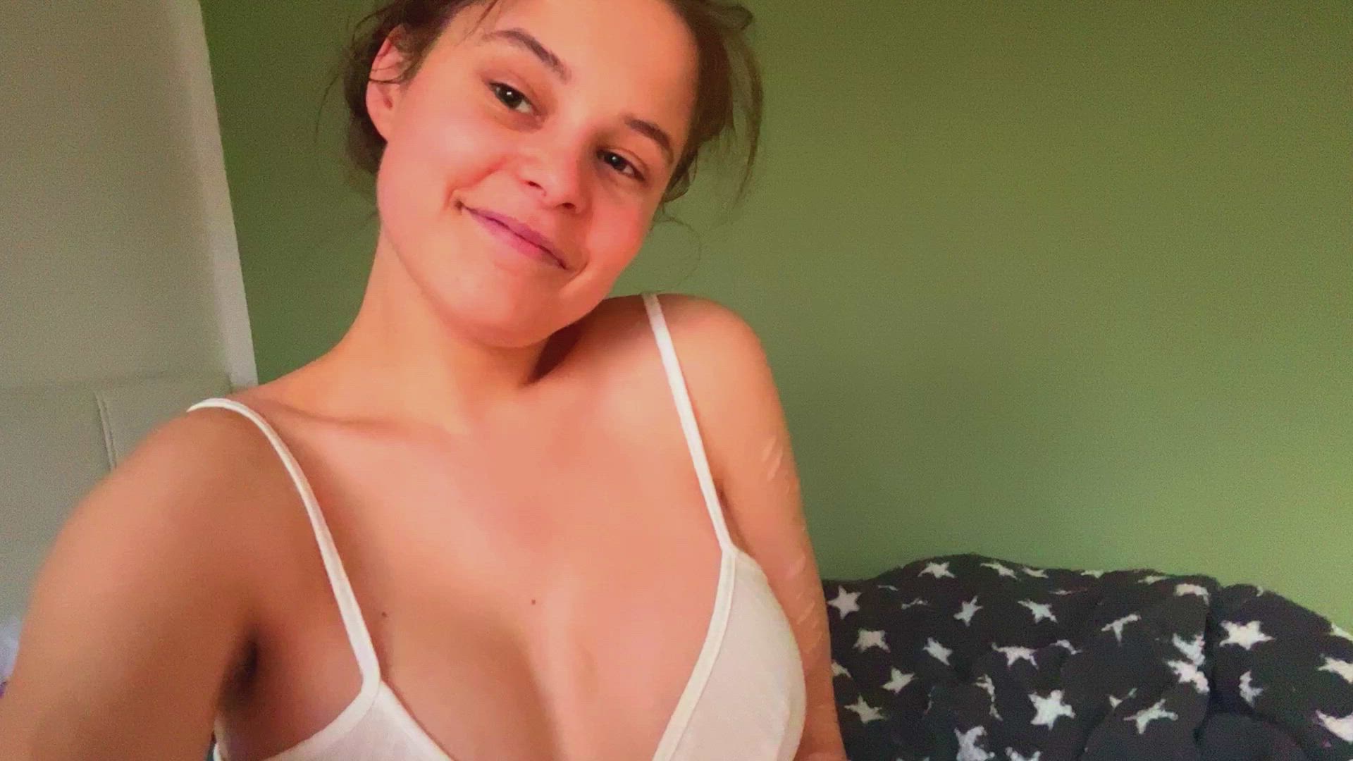Lucyxreal1 <strong>@lucxyx</strong> in big natural tits amateur boobs porn video
