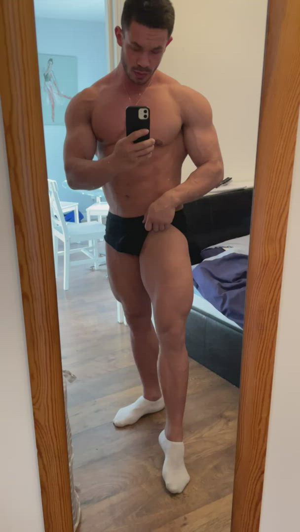 LukCage <strong>@luke_cage</strong> in cock worship workout master porn video
