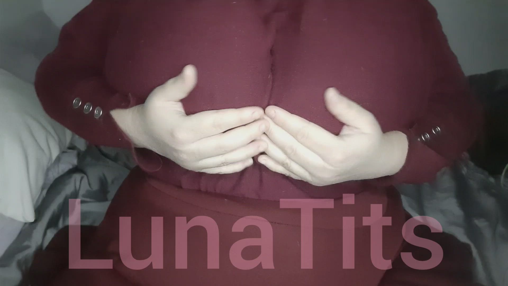 Luna <strong>@lunatits</strong> in big huge tits titty drop cleavage nipples boobs bbw porn video