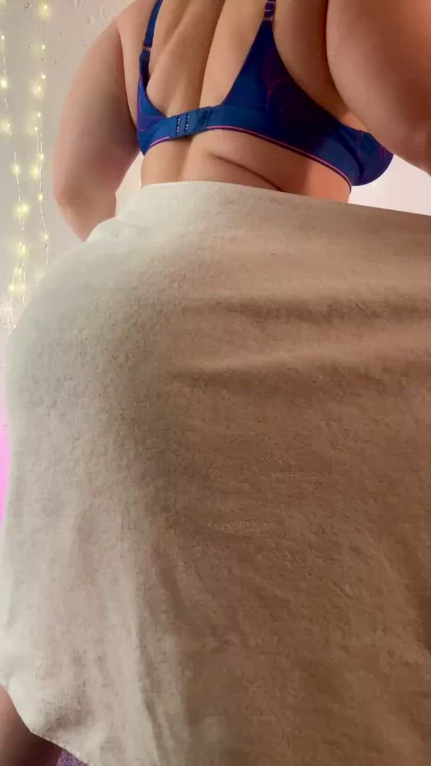 Maddy Cakes <strong>@maddyandreuben</strong> in bubble butt amateur ass porn video