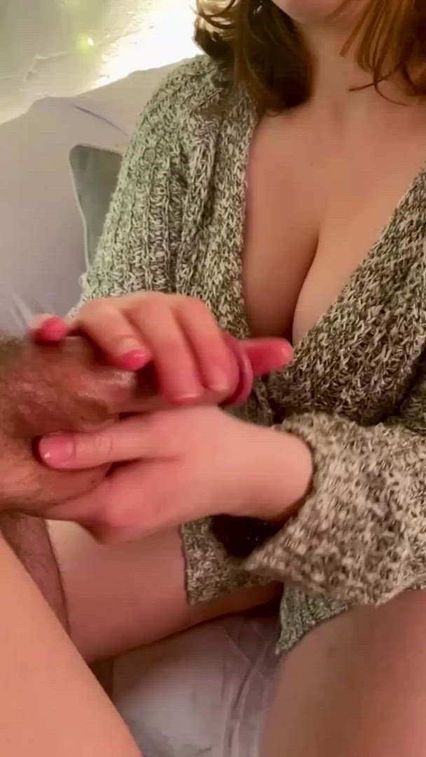 Maddy Cakes <strong>@maddyandreuben</strong> in ball worship slow motion cleavage handjob boobs nsfw porn video