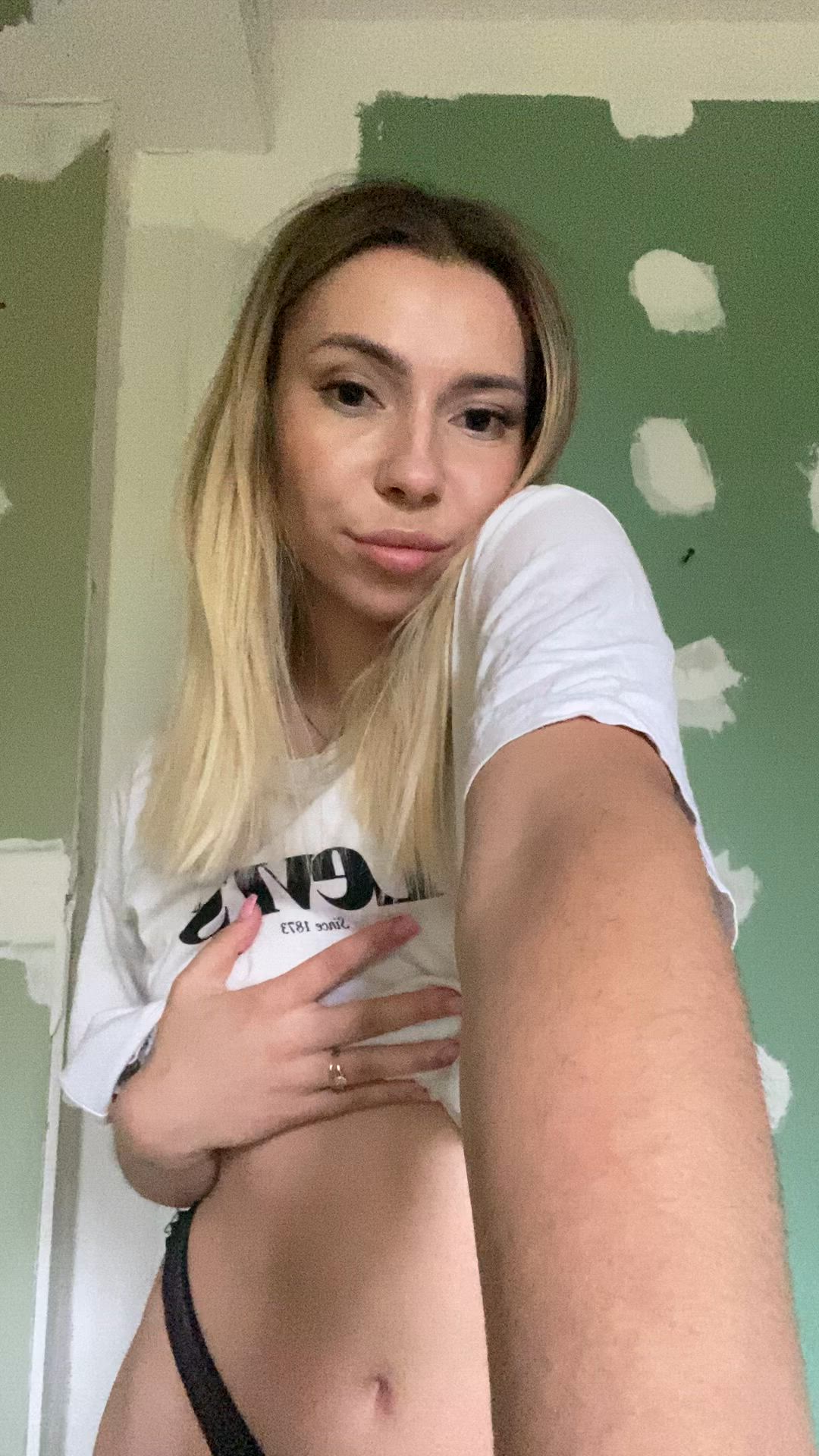 MaiaQueen <strong>@maiaqueen</strong> in huge tits orgasm public porn video