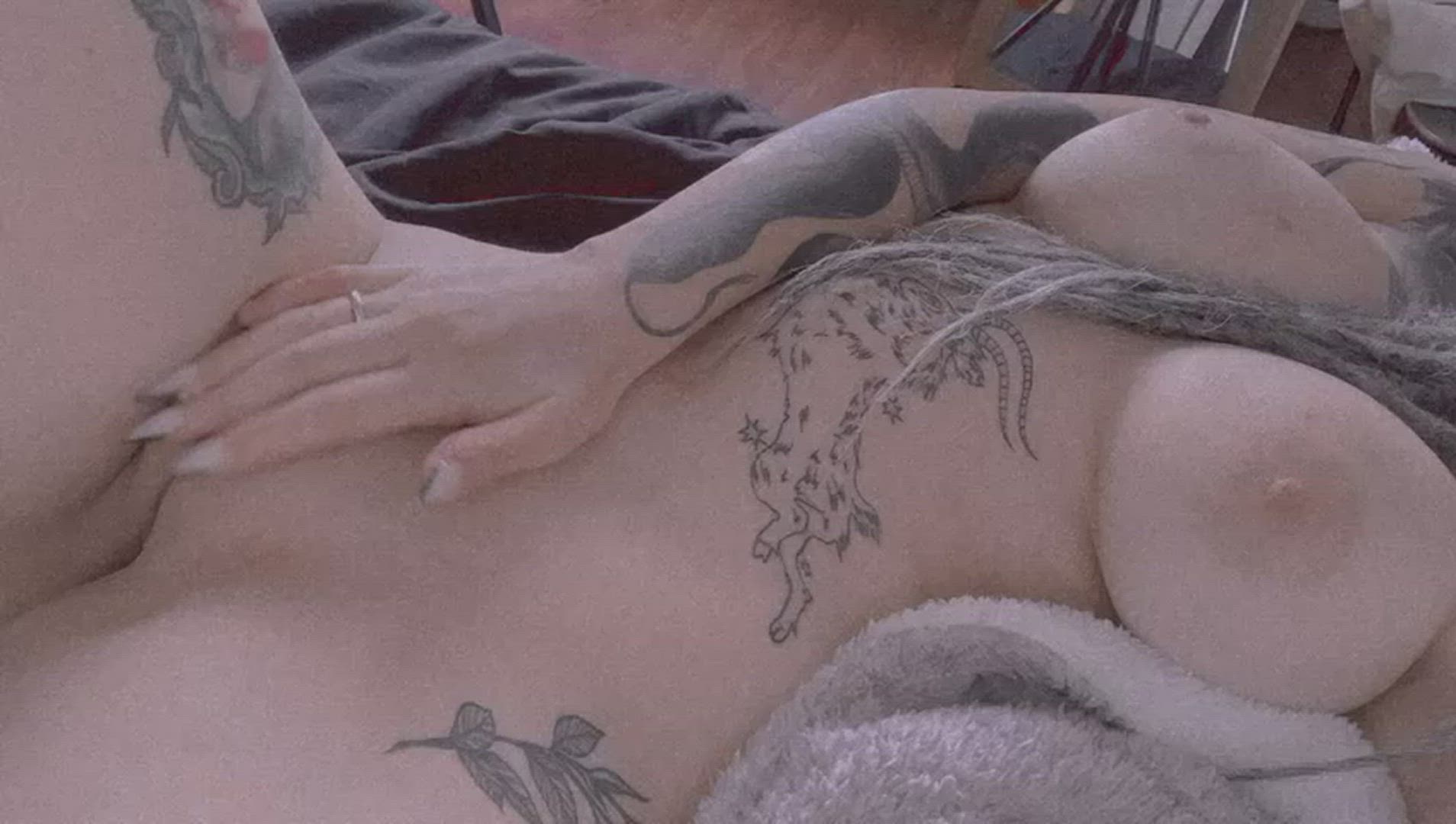 Mars <strong>@crybabyy19</strong> in big tits latina pussy porn video