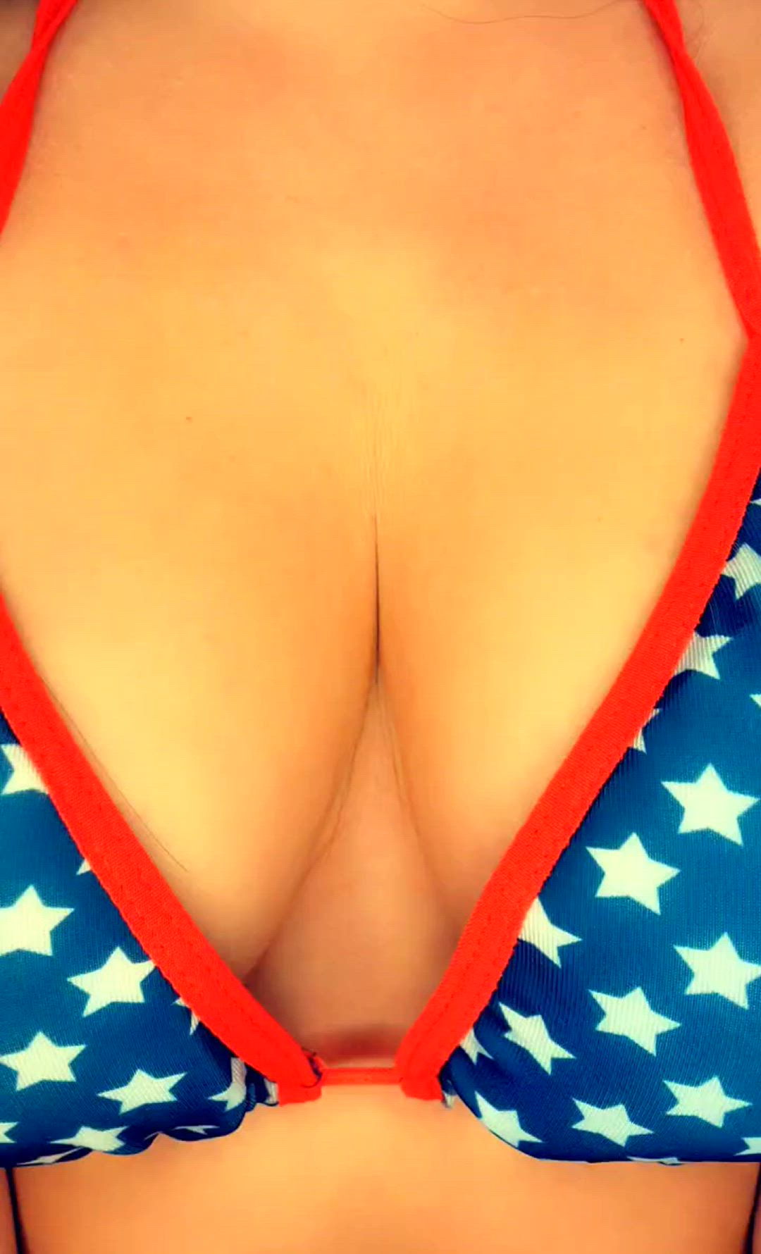 Meetaudrey <strong>@audrey_tv</strong> in bouncing natural tits tit fuck amateur boobs milf nsfw porn video