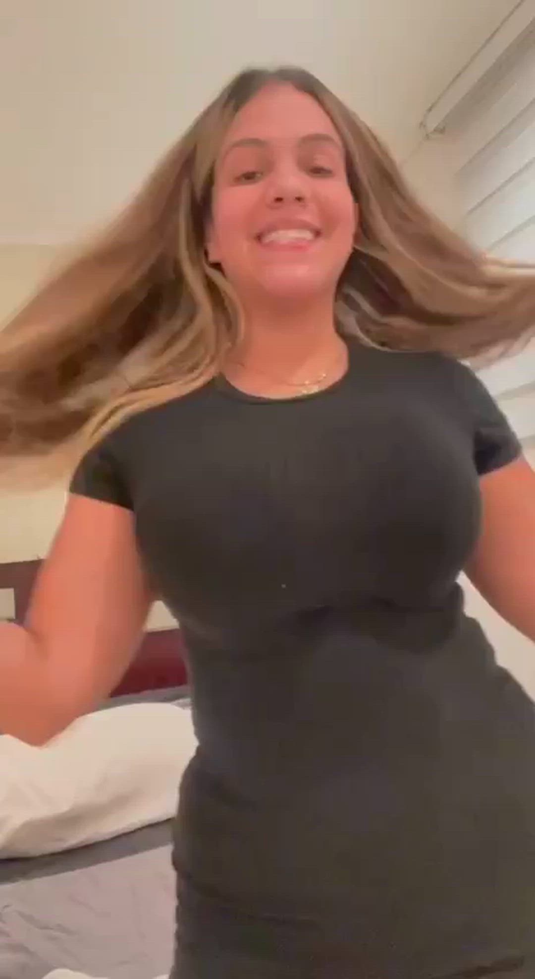 Mexicancurvygirl <strong>@sofia2garcia</strong> in porn video