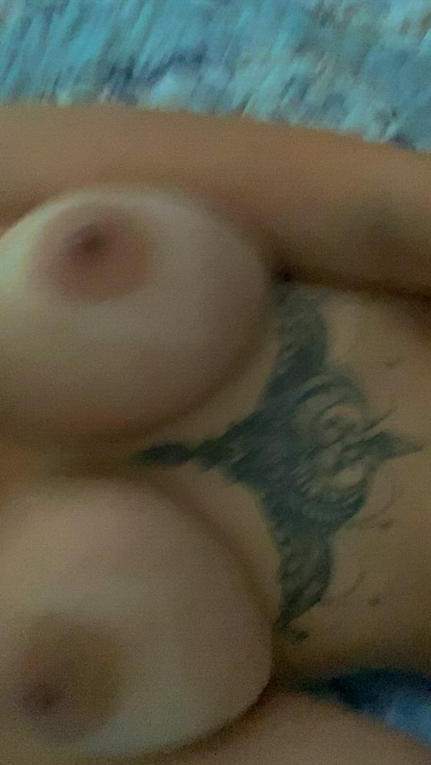 Mia-smith <strong>@madison.n</strong> in porn video