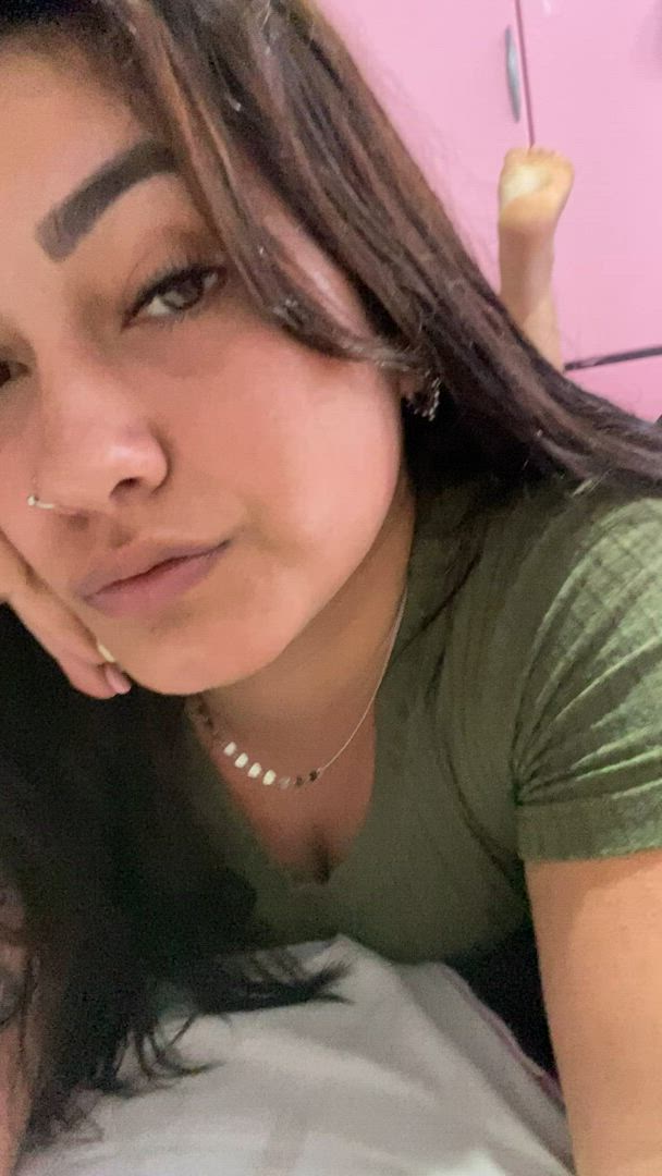 Miamorena <strong>@brunettehottbaby</strong> in fetish feet pornstar porn video