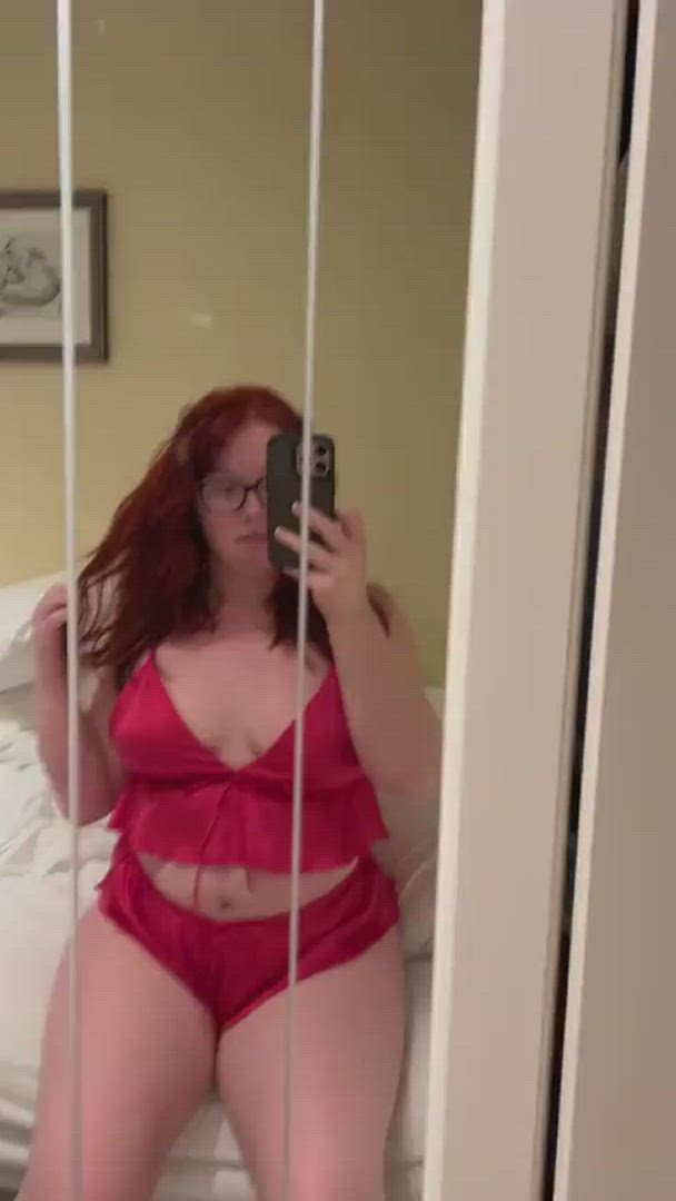 Misslucysweets <strong>@lucylincolnspage</strong> in white girl selfie pink porn video