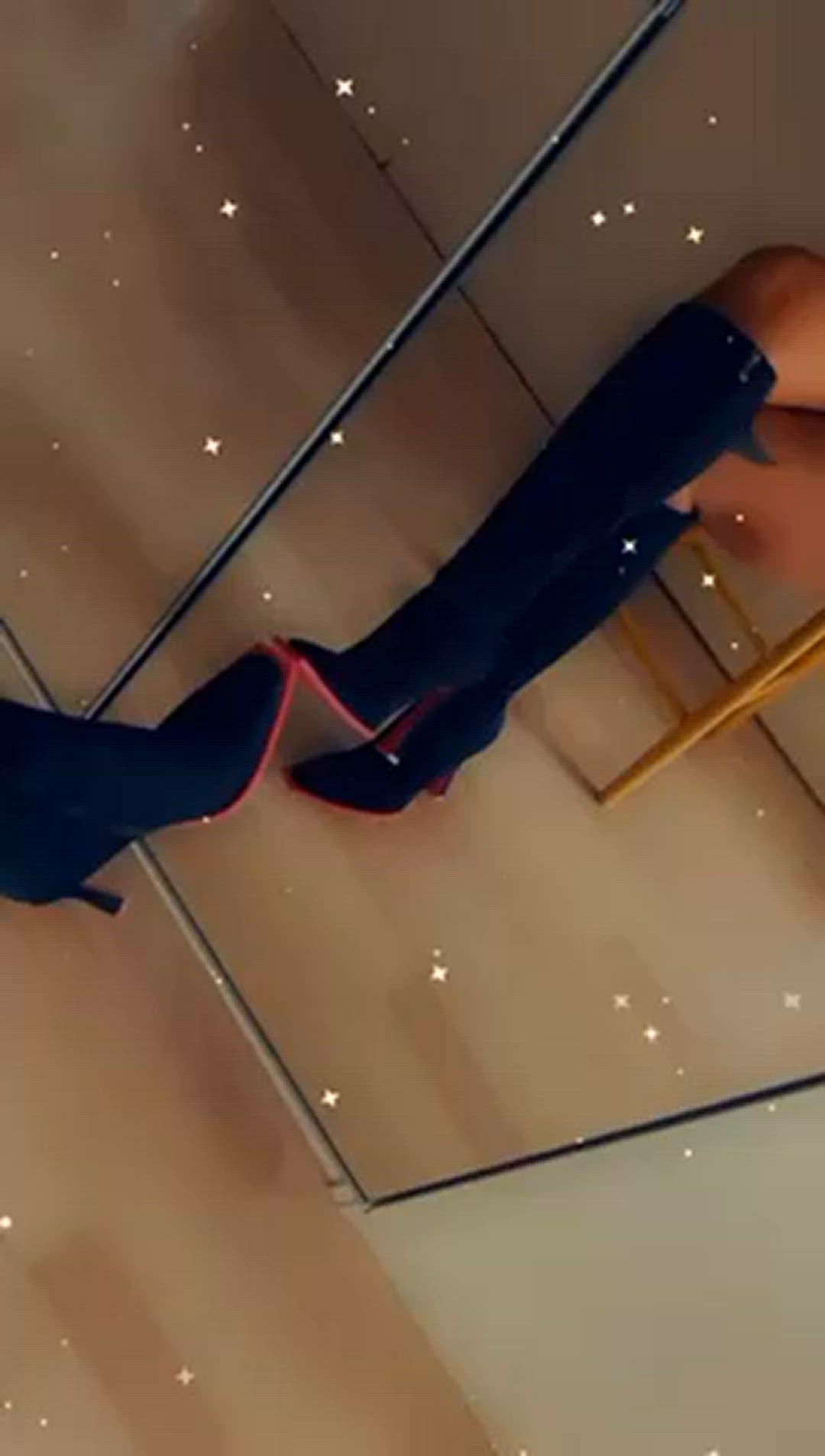 Missscorpio <strong>@miss-scorpio</strong> in fetish licking feet porn video