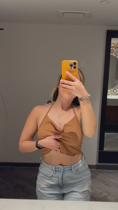 Misssophialittle <strong>@misssophialittle1</strong> in titty drop bathroom hotel porn video