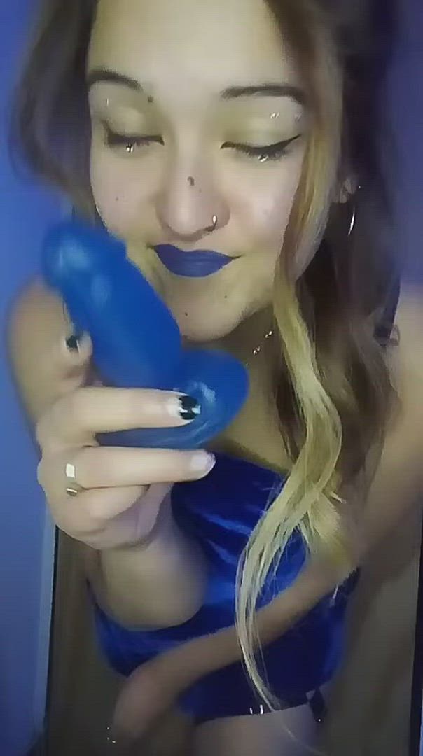 Mistressredcita <strong>@red420-queen</strong> in porn video