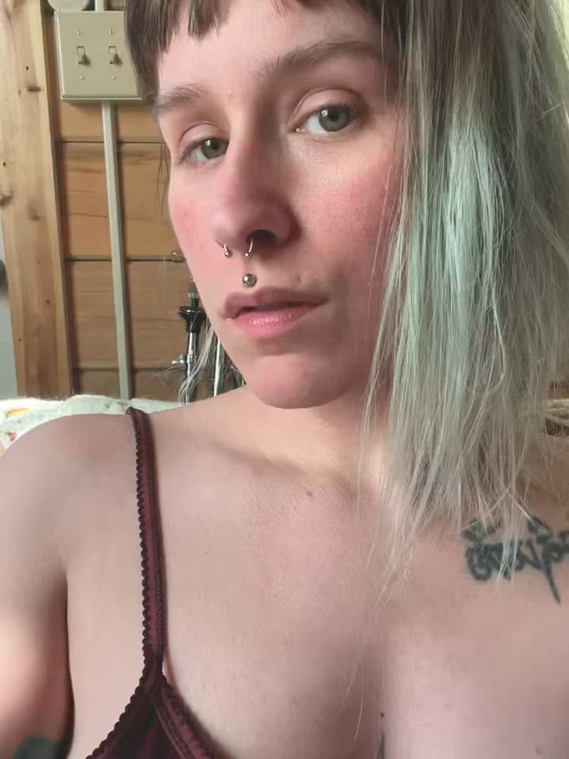 Morticiaarquette <strong>@morticia.arquette</strong> in licking armpit armpits hairy tease porn video
