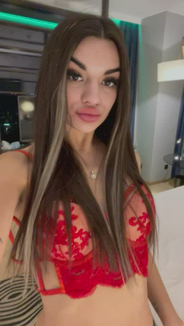 Mskatarinaxxo <strong>@katarina_popova</strong> in eye contact lingerie selfie porn video