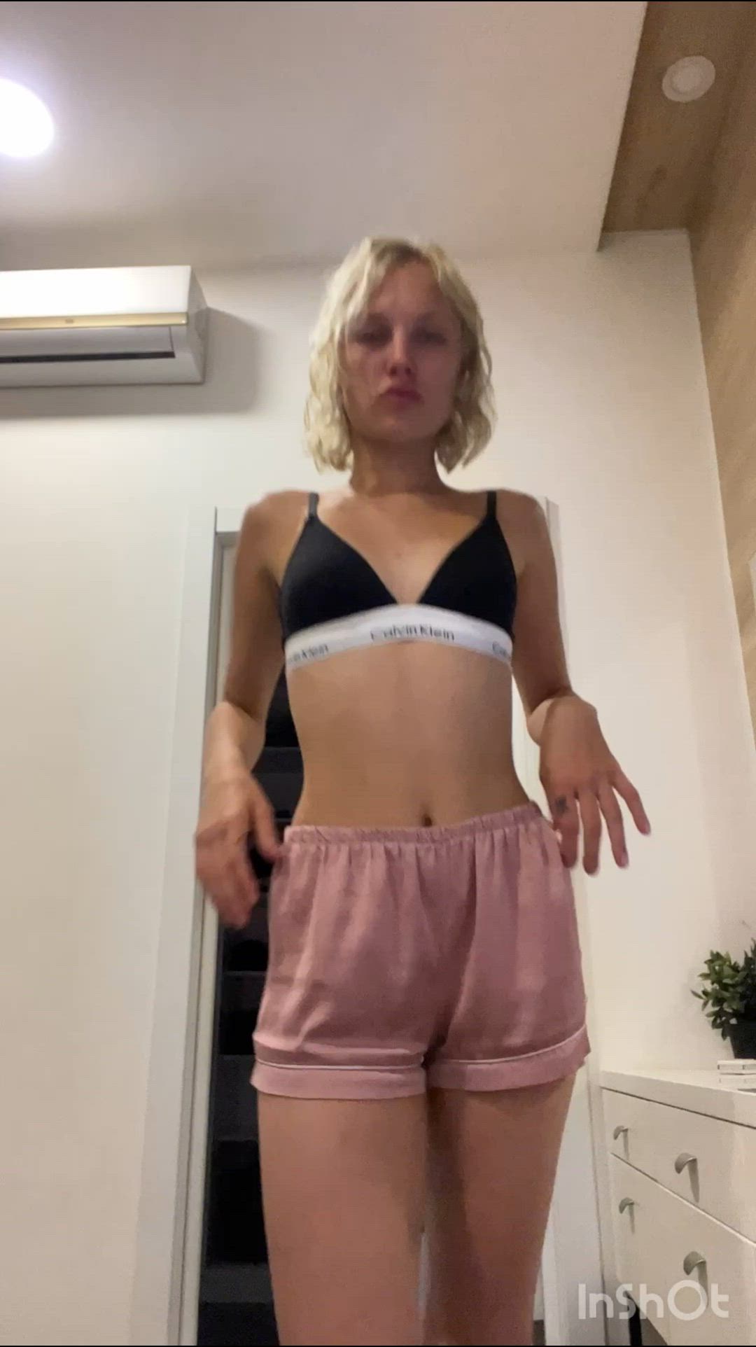 Muzalove <strong>@muza_love</strong> in 20 years old blonde cute porn video
