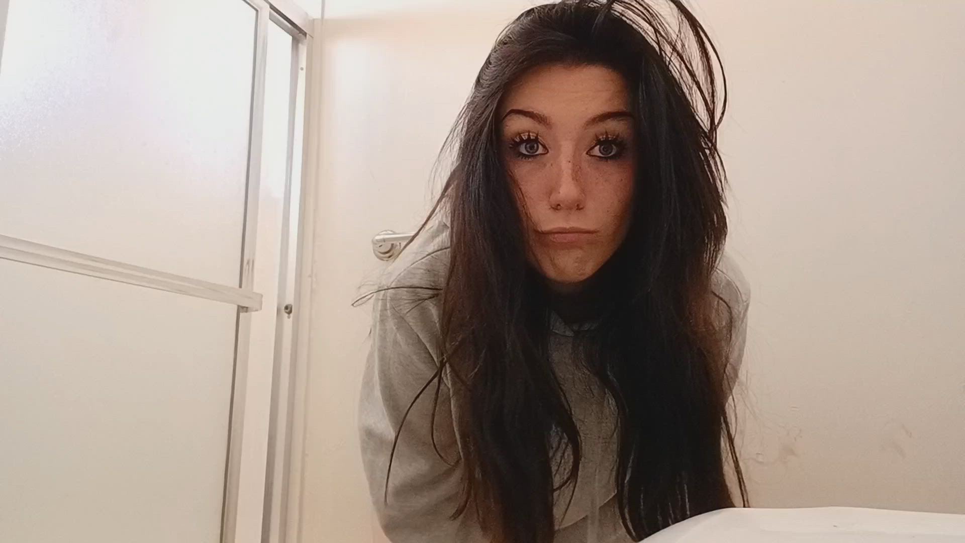 <strong>@mystiqueserene</strong> in happy ending eye contact girls porn video