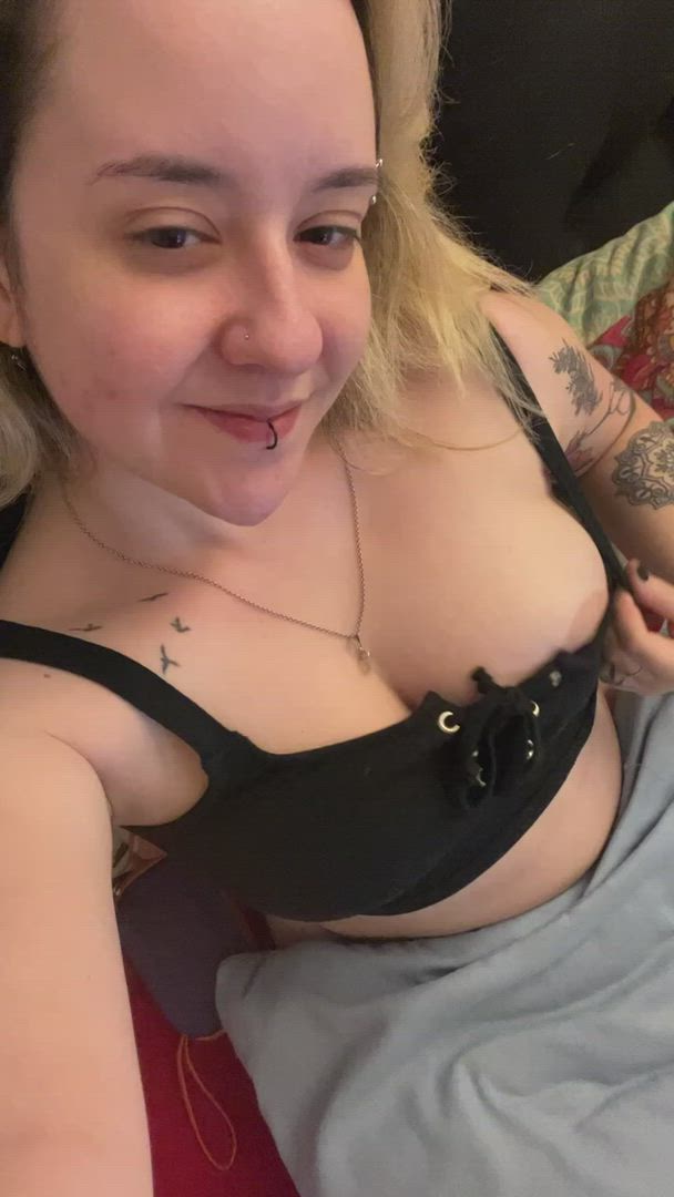 Nakedmaria  <strong>@nak3dmaria</strong> in porn video