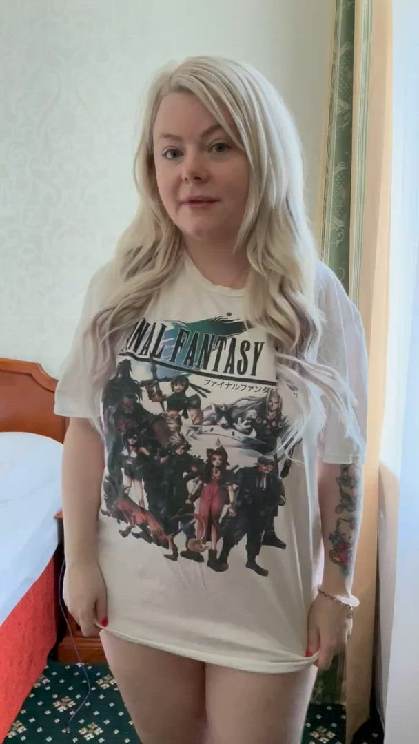 Naughty Danni  <strong>@curvydanni</strong> in gamer girl big tits chubby thick milf porn video