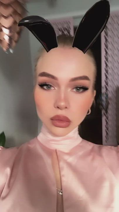 Naughty Nastya <strong>@marakyua</strong> in sexy susi onlyfans blonde porn video