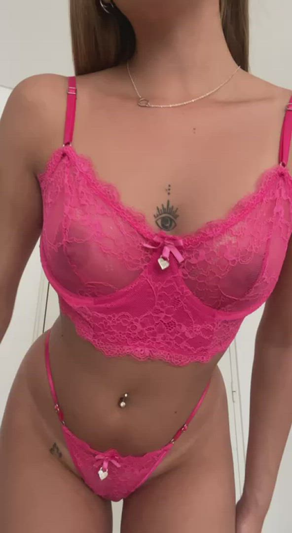 Nikapie <strong>@nikapie</strong> in tight wet pussy porn video