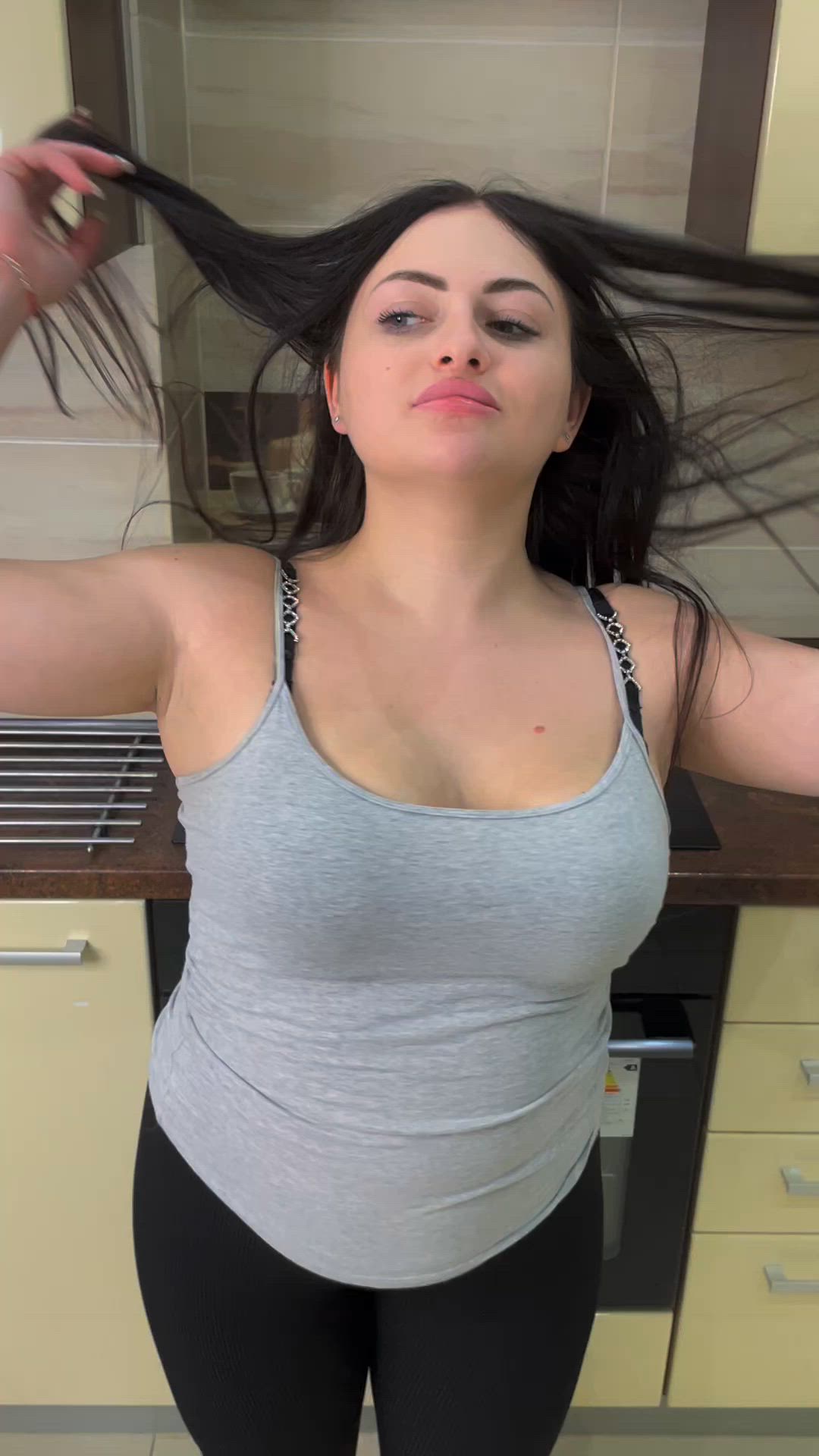 Nikkidanielzz <strong>@nikkidanielzz</strong> in big tits cumshot ass porn video