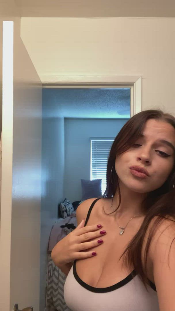 Noraatheexplorer1 <strong>@noraatheexplorer</strong> in 18 years old onlyfans ass porn video