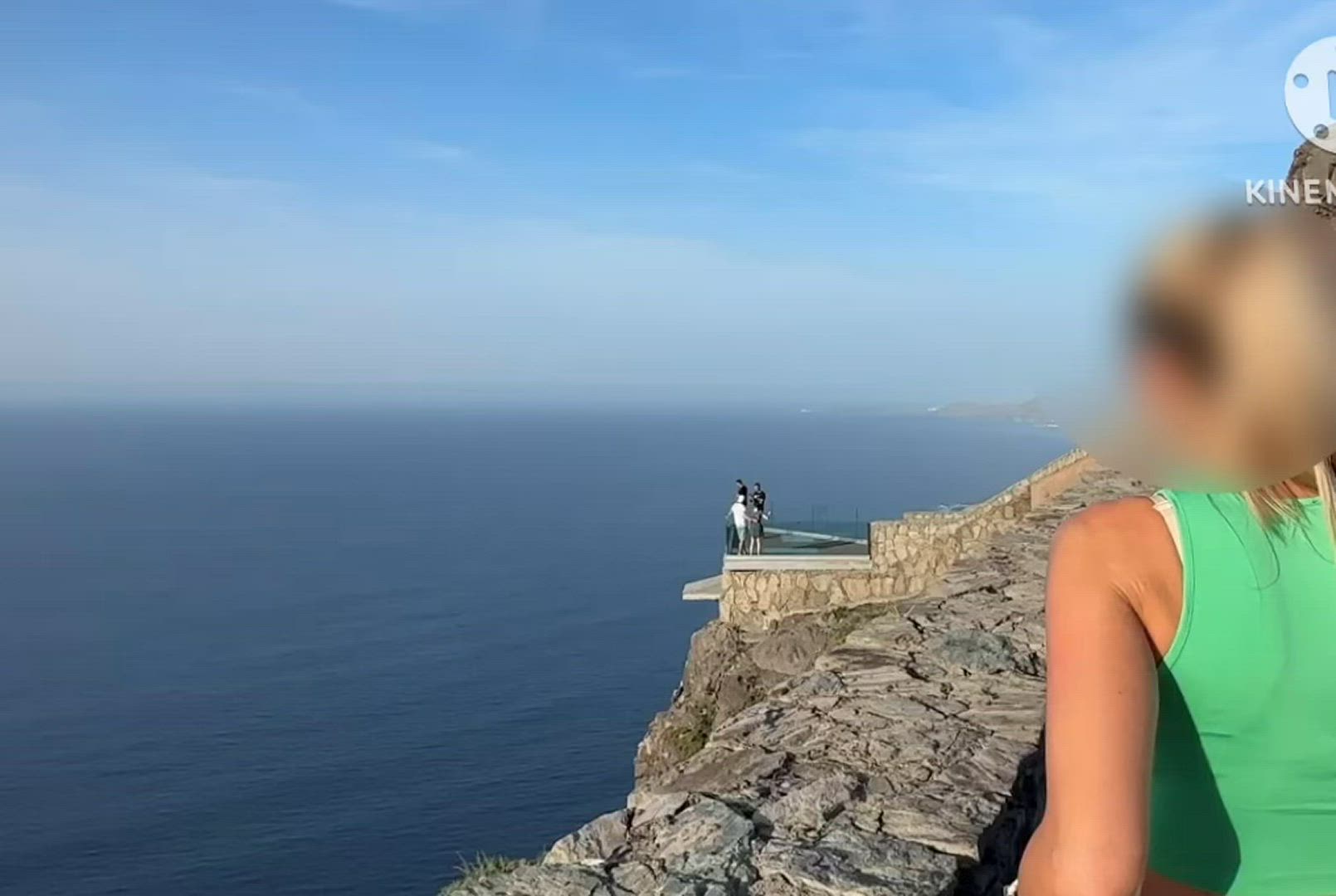 Norwegianhotwife <strong>@norwegianhotwifey</strong> in r/caughtpublic flashing pussy porn video