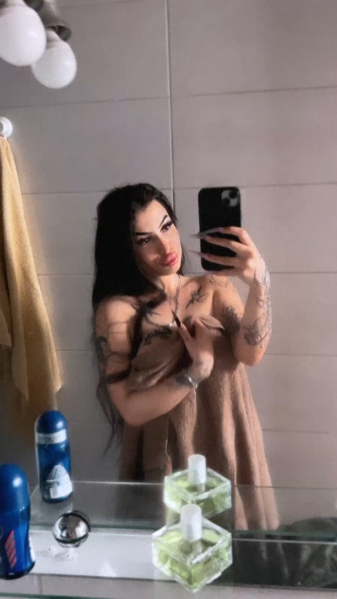 Nostdio <strong>@whoiskittyy</strong> in porn video