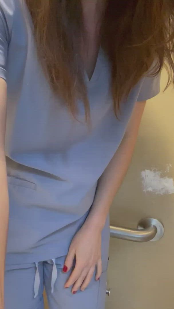 Nurse Jenna <strong>@jennastar77</strong> in medical fetish exhibitionist brunette porn video