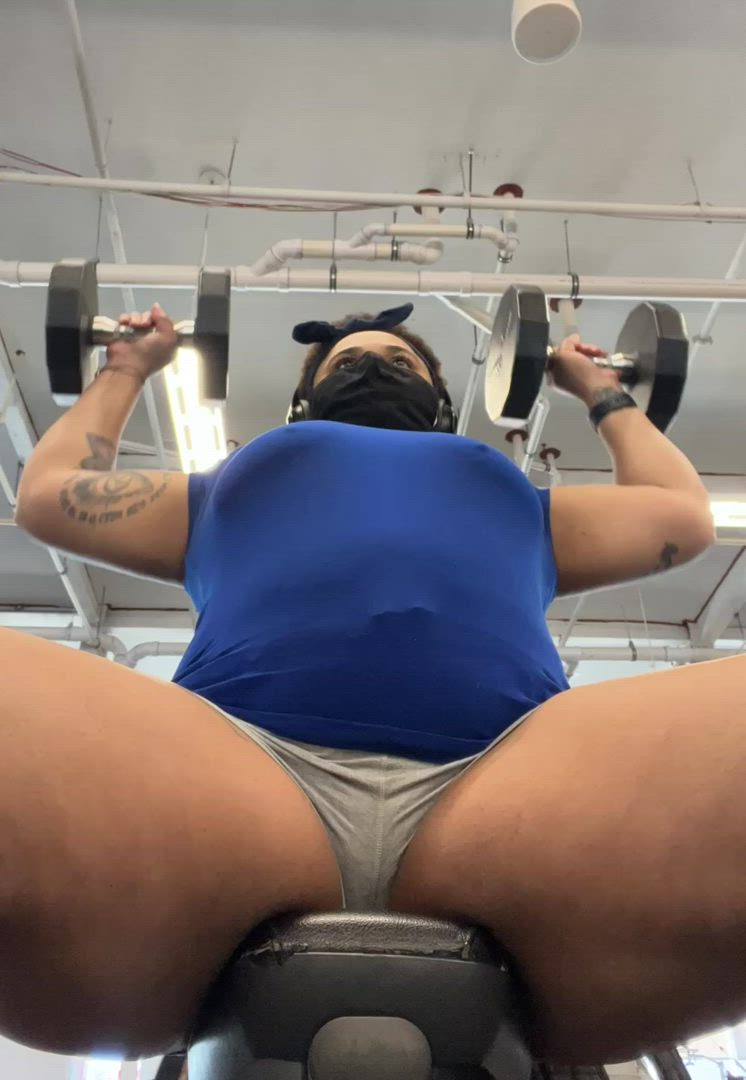 O <strong>@odessasimpson</strong> in porn video
