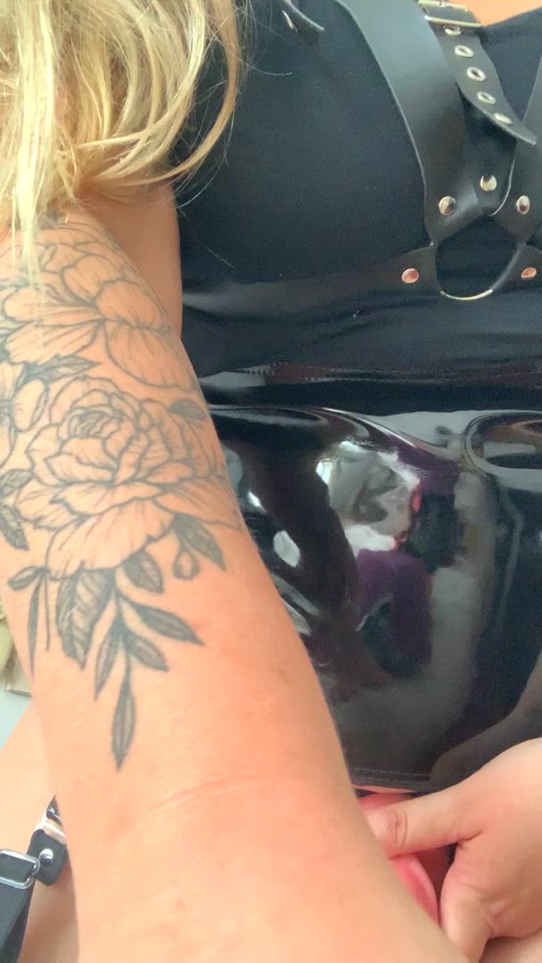 Olimpiafox <strong>@olimpiafox</strong> in big dick onlyfans cumshot porn video