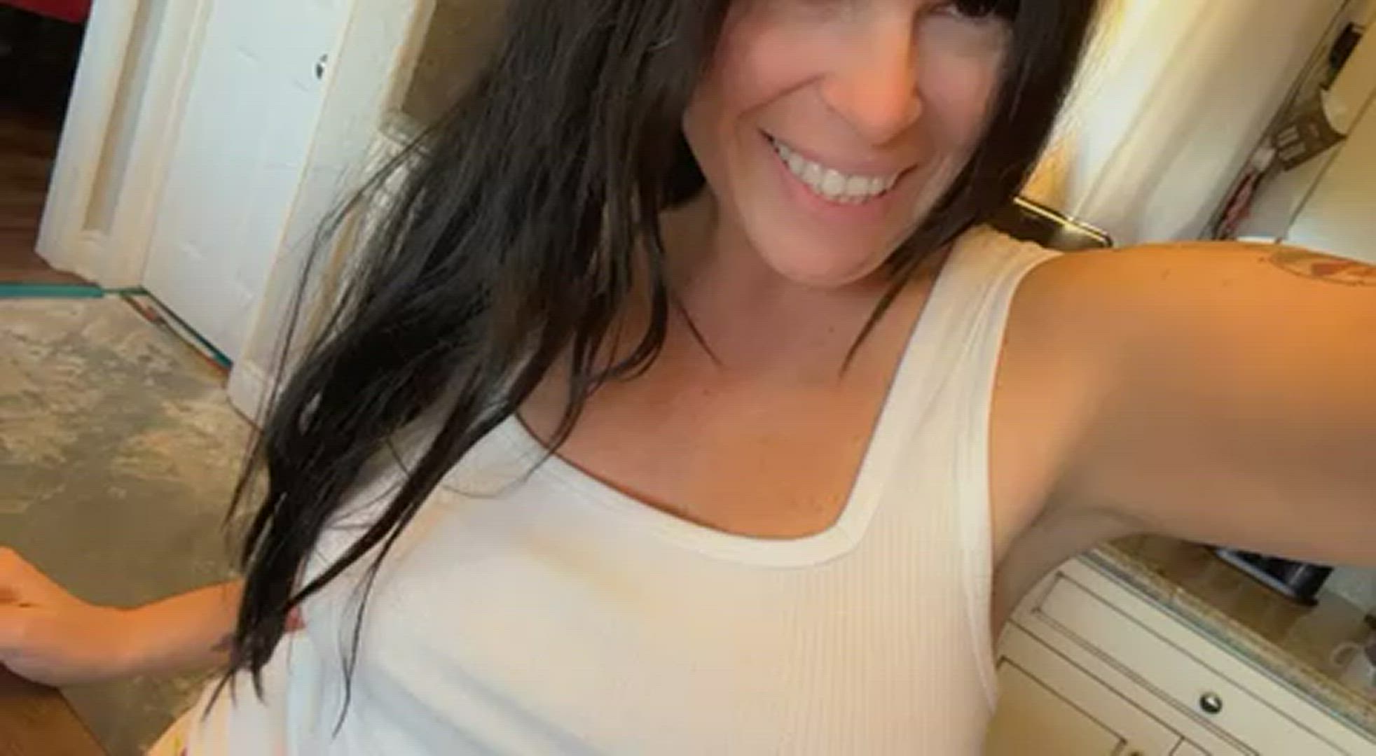 Only Fans Amelialr2  <strong>@peachyqueenamelia</strong> in porn video