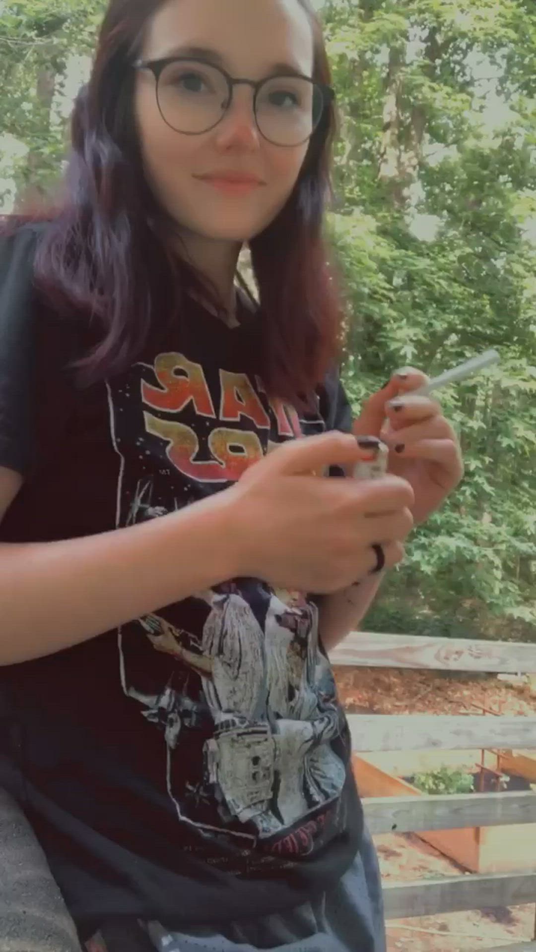 Abigailrose444 <strong>@abbylane333</strong> in small tits smoking milf porn video