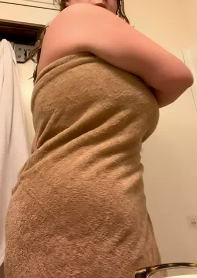 Addisonxxxloe <strong>@addisonxxxloe</strong> in big ass chubby milf porn video