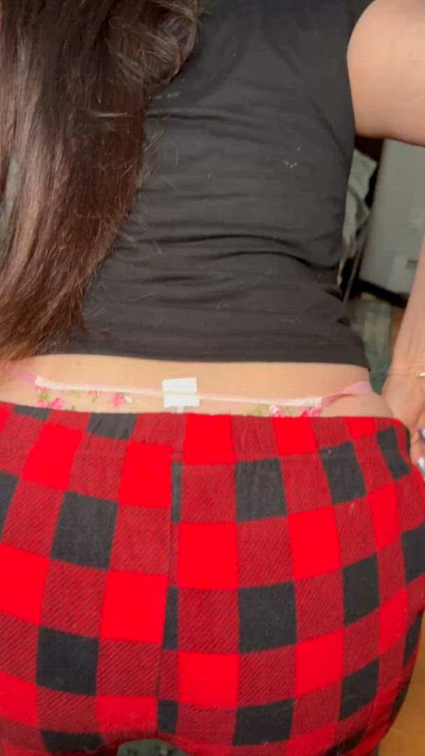 Adrianaisitalian <strong>@adrianaisitalian</strong> in bubble butt big ass italian booty pawg porn video