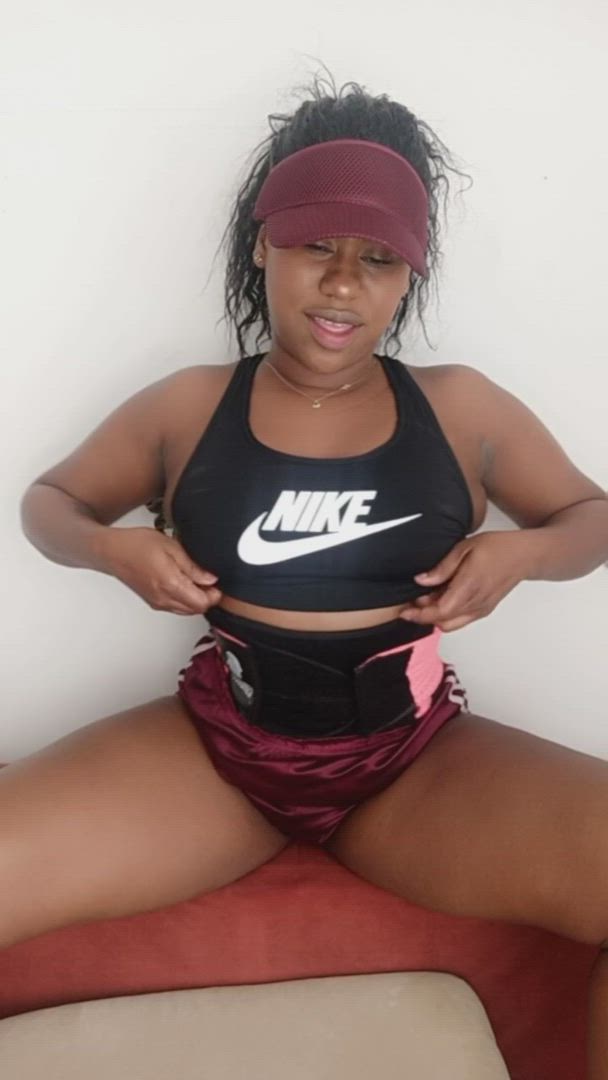 Amandajamesof <strong>@amandajamesof</strong> in porn video