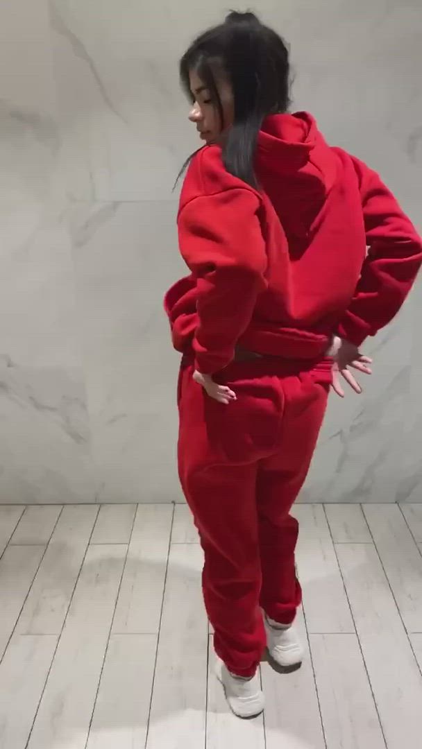 Anna Mukydza <strong>@anna-mukydza</strong> in porn video