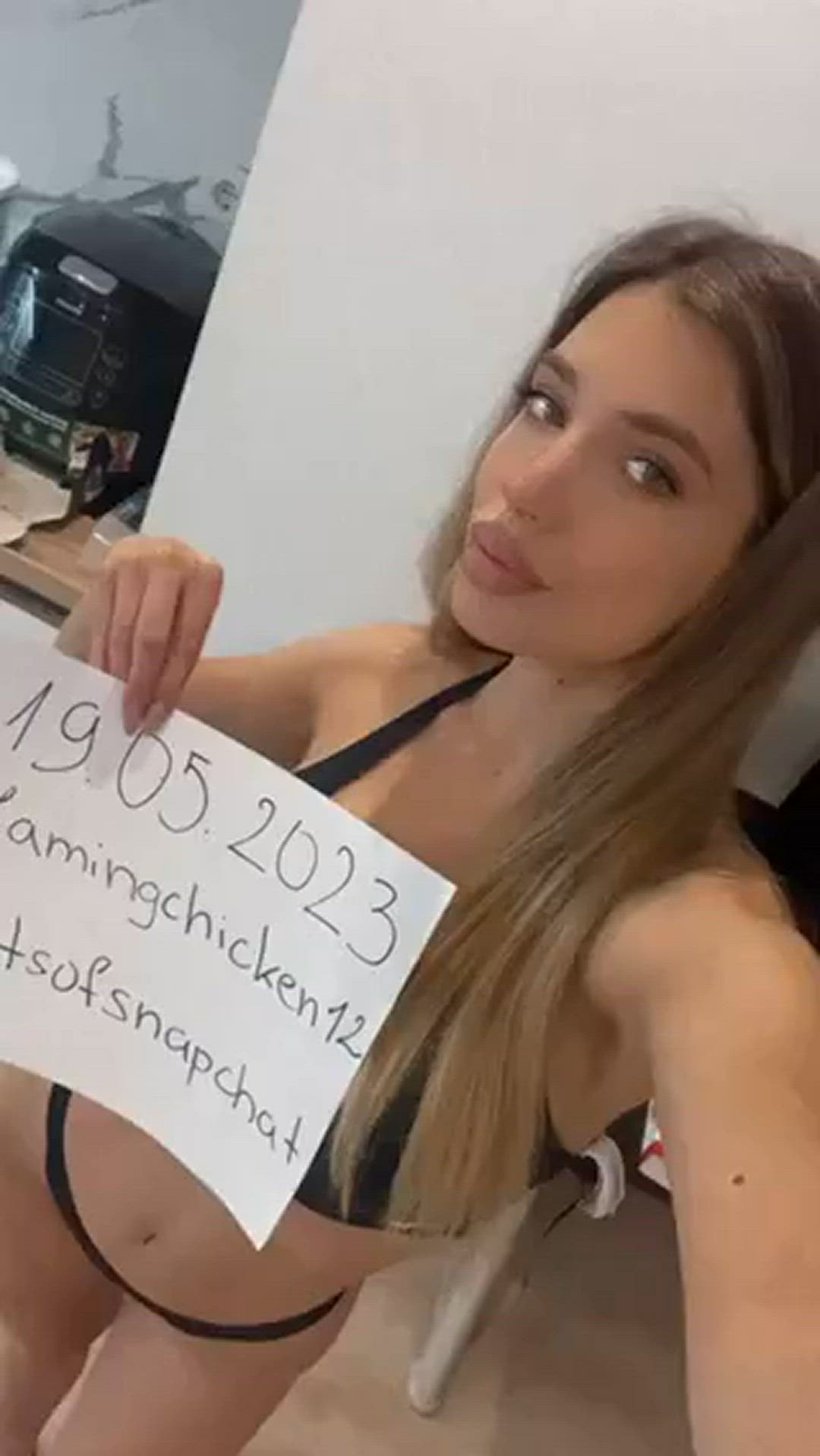 Ashleywils <strong>@ashleywils</strong> in porn video