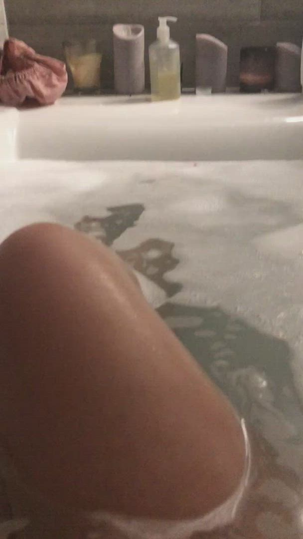 Bootfulgal <strong>@bootfulgal</strong> in porn video
