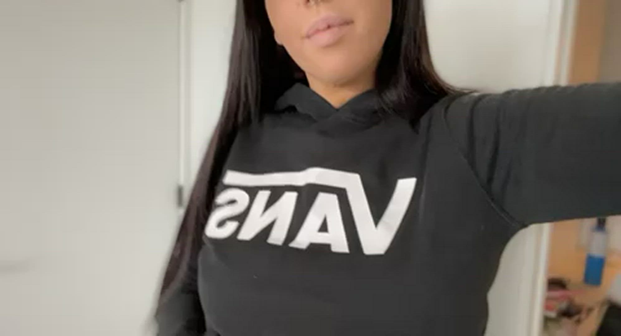 Bratttybabexxx <strong>@bratttybabexxx</strong> in big fake tits titty drop titty fuck flashing porn video