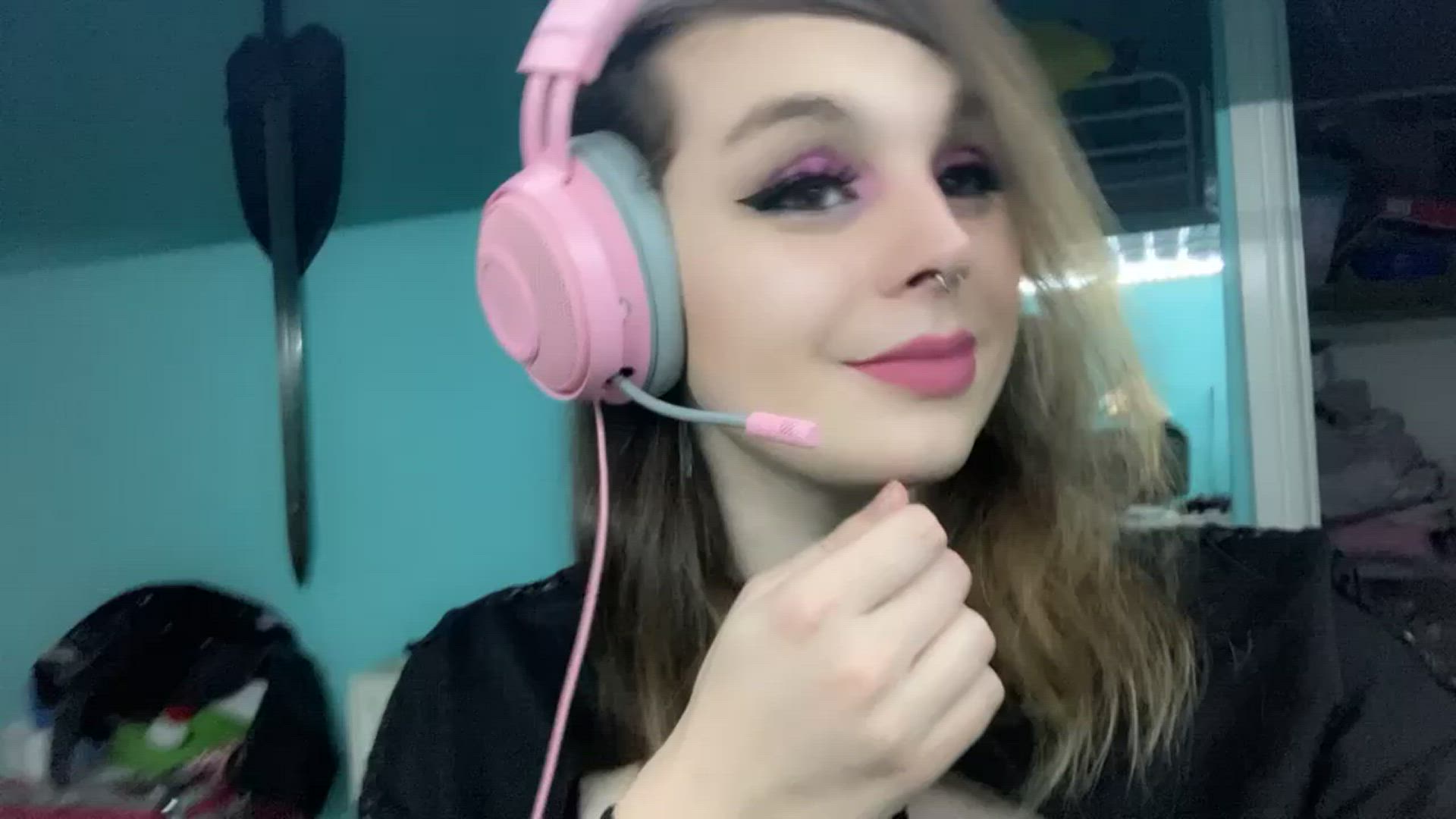 Cashoes  <strong>@cashoes</strong> in big dick big tits teen porn video