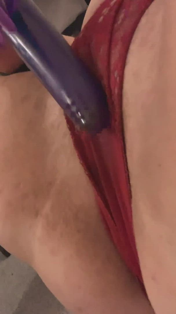 Charliethebustyblonde <strong>@charliethebustyblonde</strong> in masturbating wet pussy dildo porn video