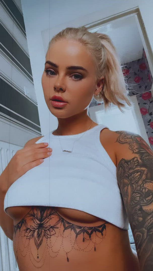 Cherryberry3 <strong>@cherryberry3</strong> in white girl amateur blonde porn video