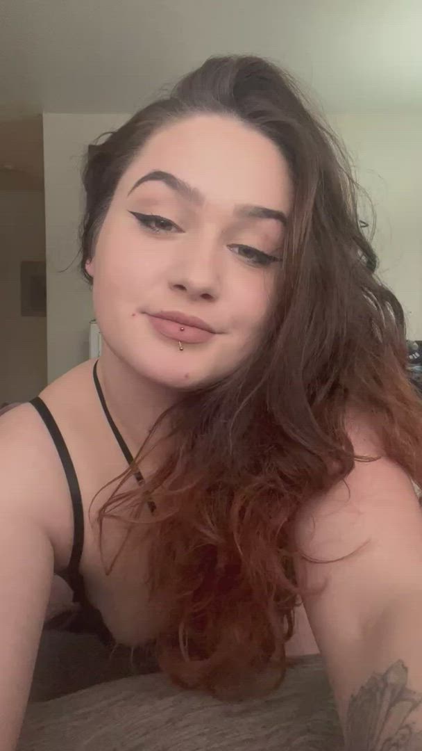 Crlybybl <strong>@crlybybl</strong> in barely legal bending over doggystyle cute pawg porn video