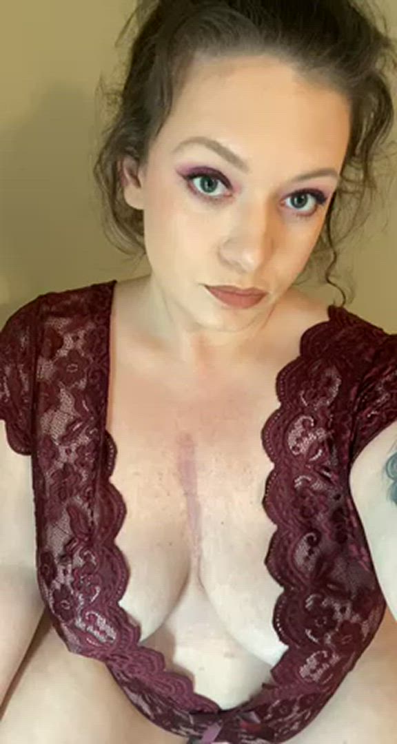 Curvesandseduction <strong>@curvesandseduction</strong> in porn video