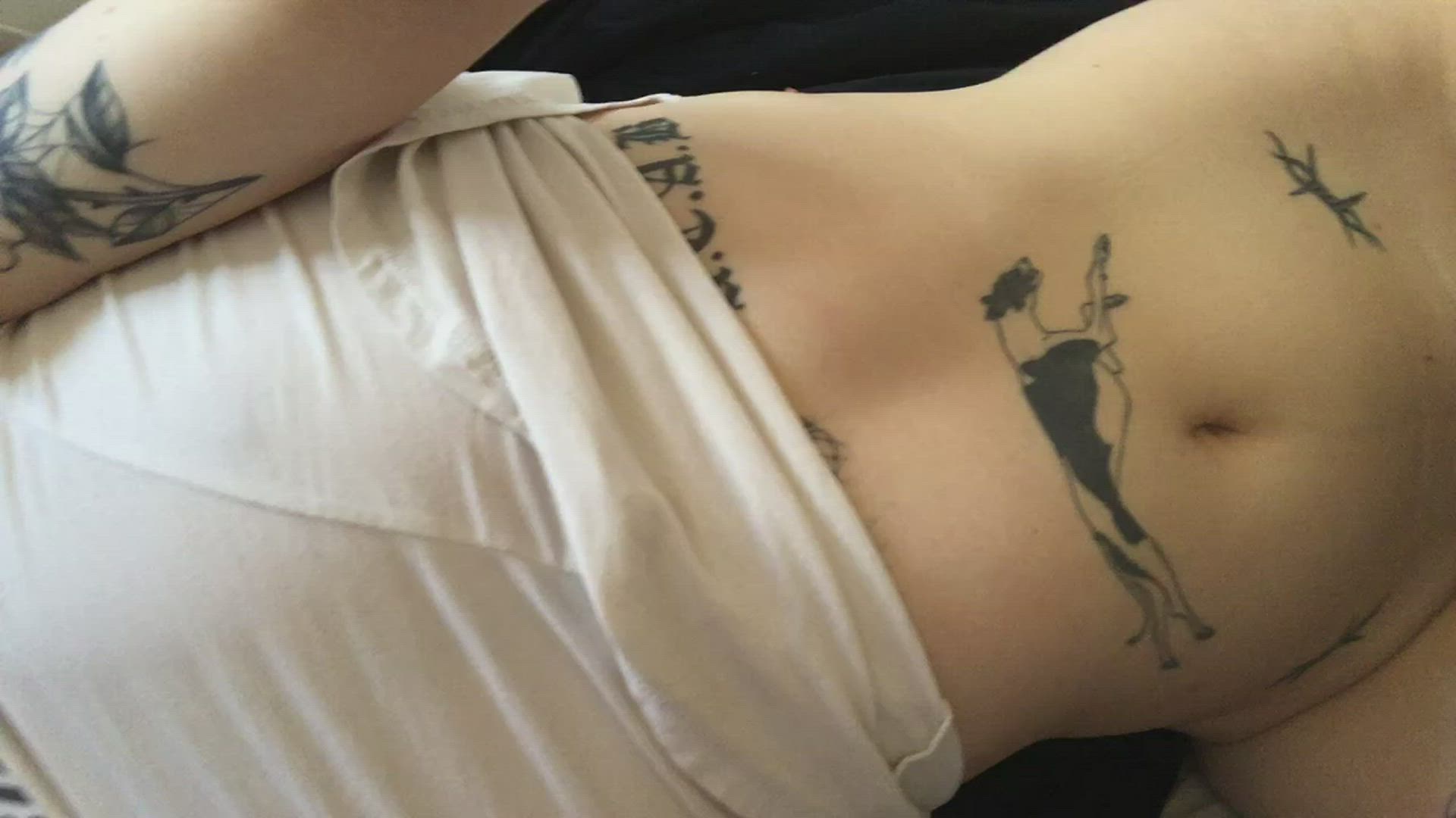 Daisyhayes <strong>@daisyhayes</strong> in pillow humping tattoo goth porn video