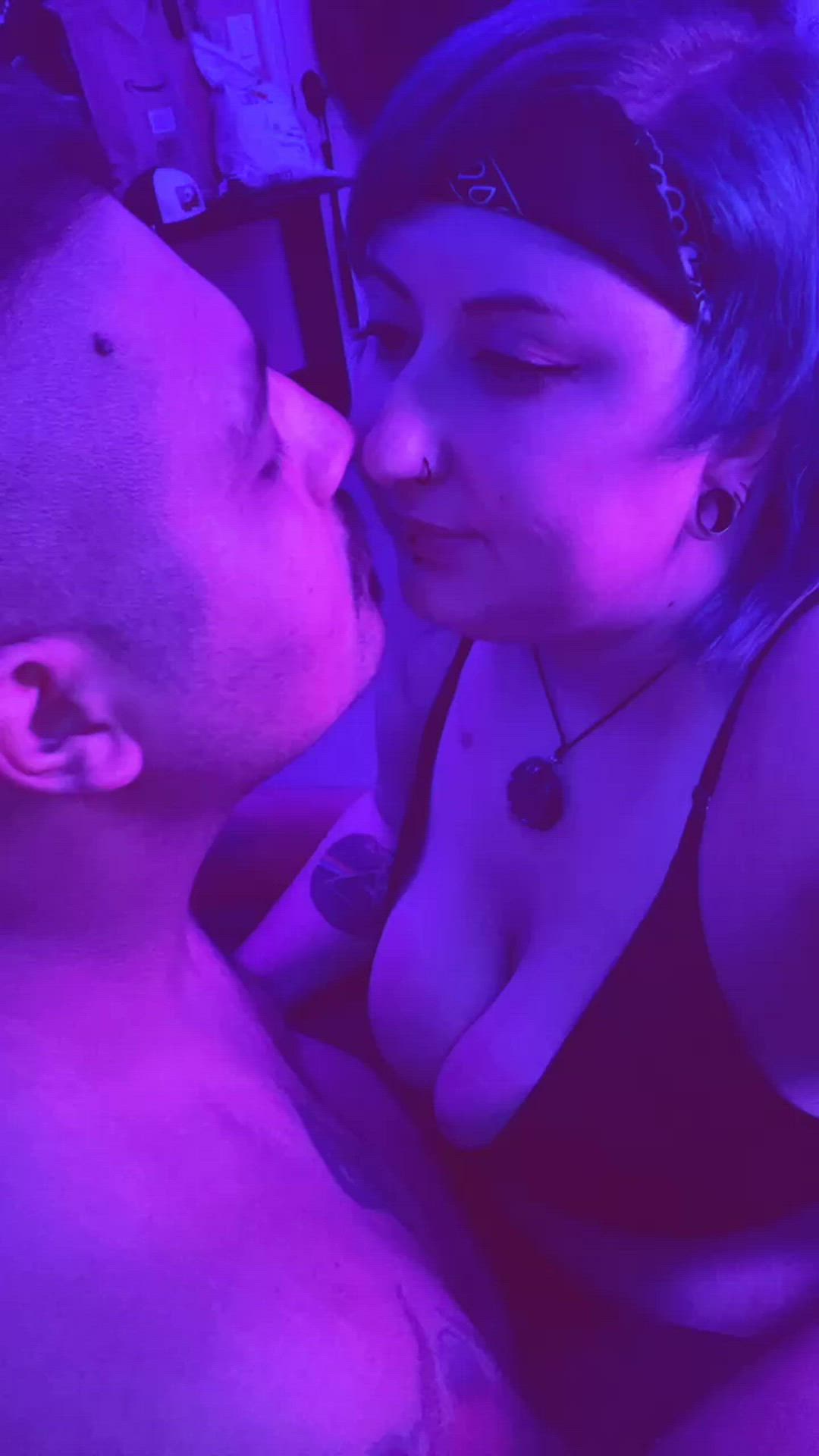 Domisbomb <strong>@domisbomb</strong> in fetish long tongue real couple girlfriend blue hair boyfriend big tits homemade onlyfans goth sbbw emo porn video