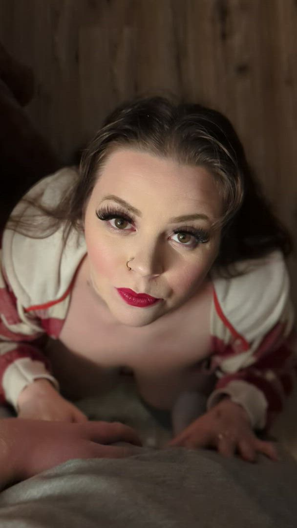  <strong>@funlovingbbw</strong> in face slapping eye contact real couple lipstick manyvids onlyfans choking porn video