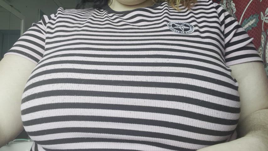 GothAreolaGrande <strong>@gothareolagrande</strong> in titty drop big tits boobs porn video